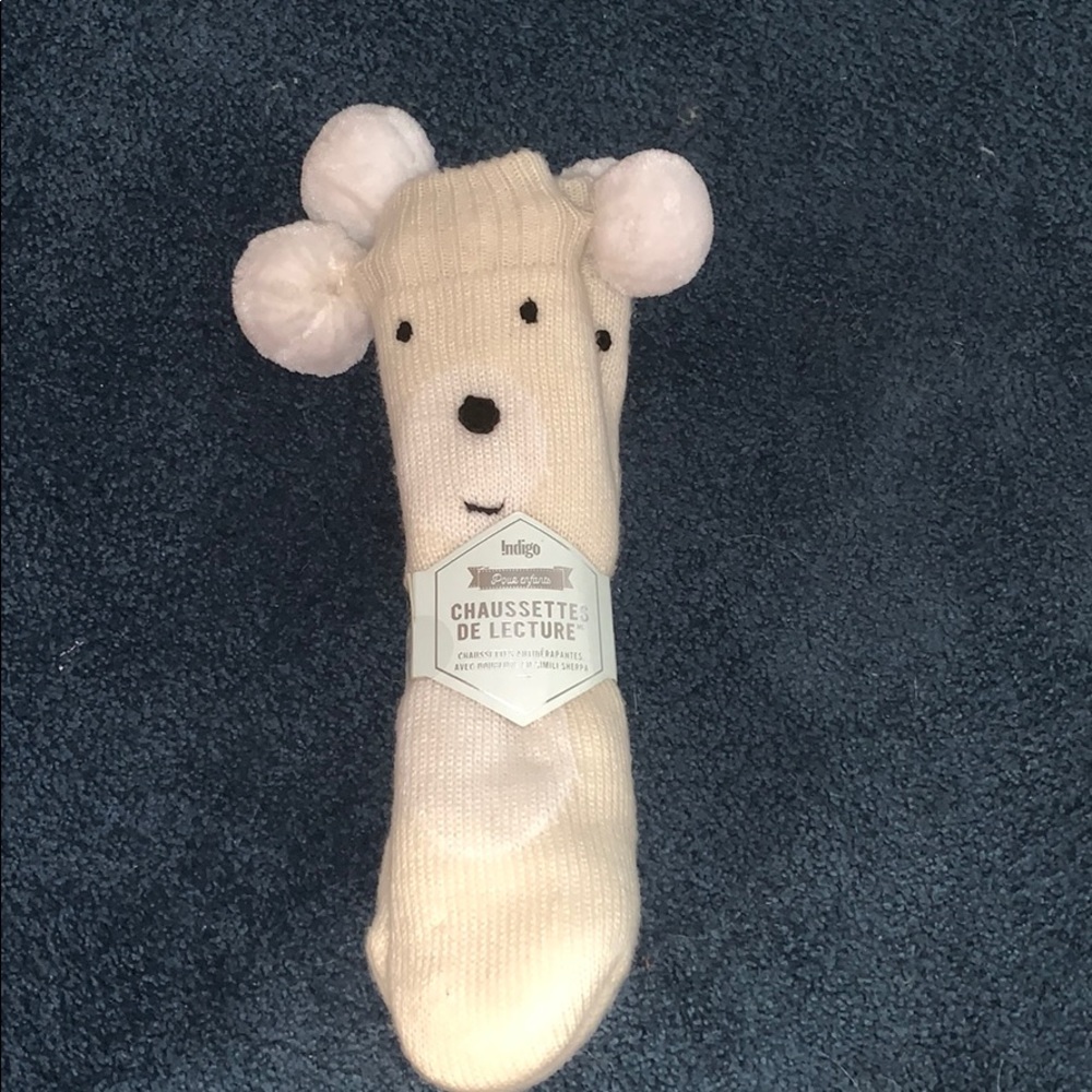 Reading animal socks